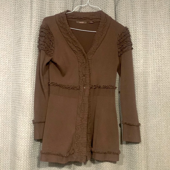 Really cute long sweater, cardigan or tunic, wear open or buttoned, size small🍁 - Picture 1 of 4